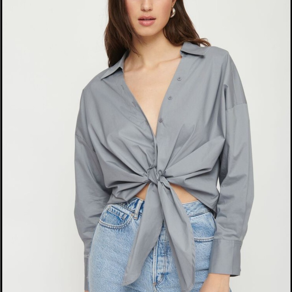 NWT Dynamite Moonstone Grey Oversized Front Tie Poplin Shirt .Button-Down Shirt